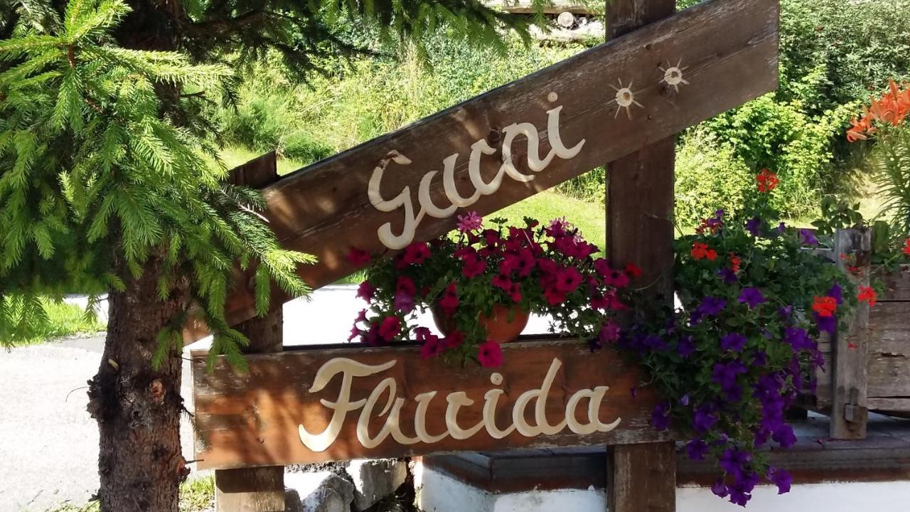 Garni Flurida Bed and Breakfast Badia  Exteriör bild